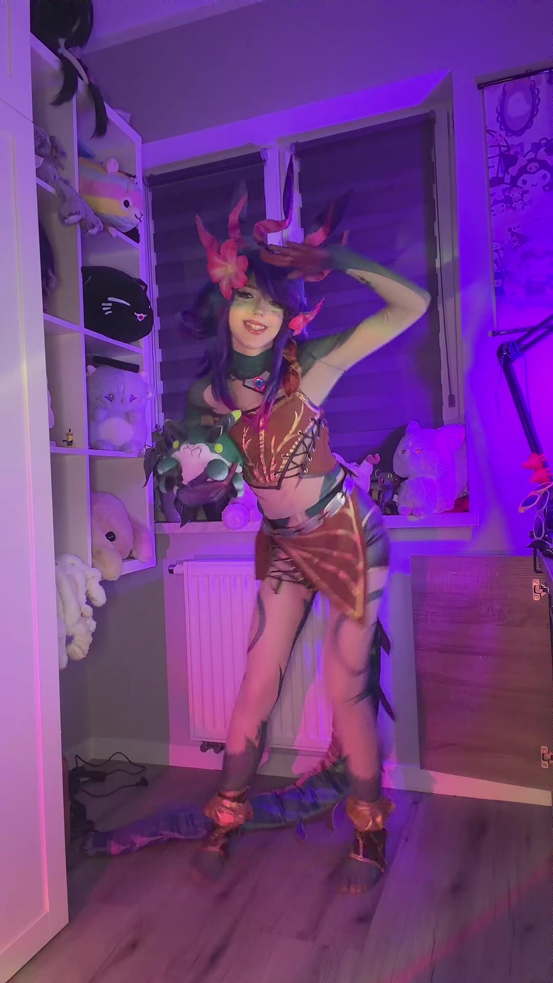 @Ayuu | twitch.tv/ayuuexe