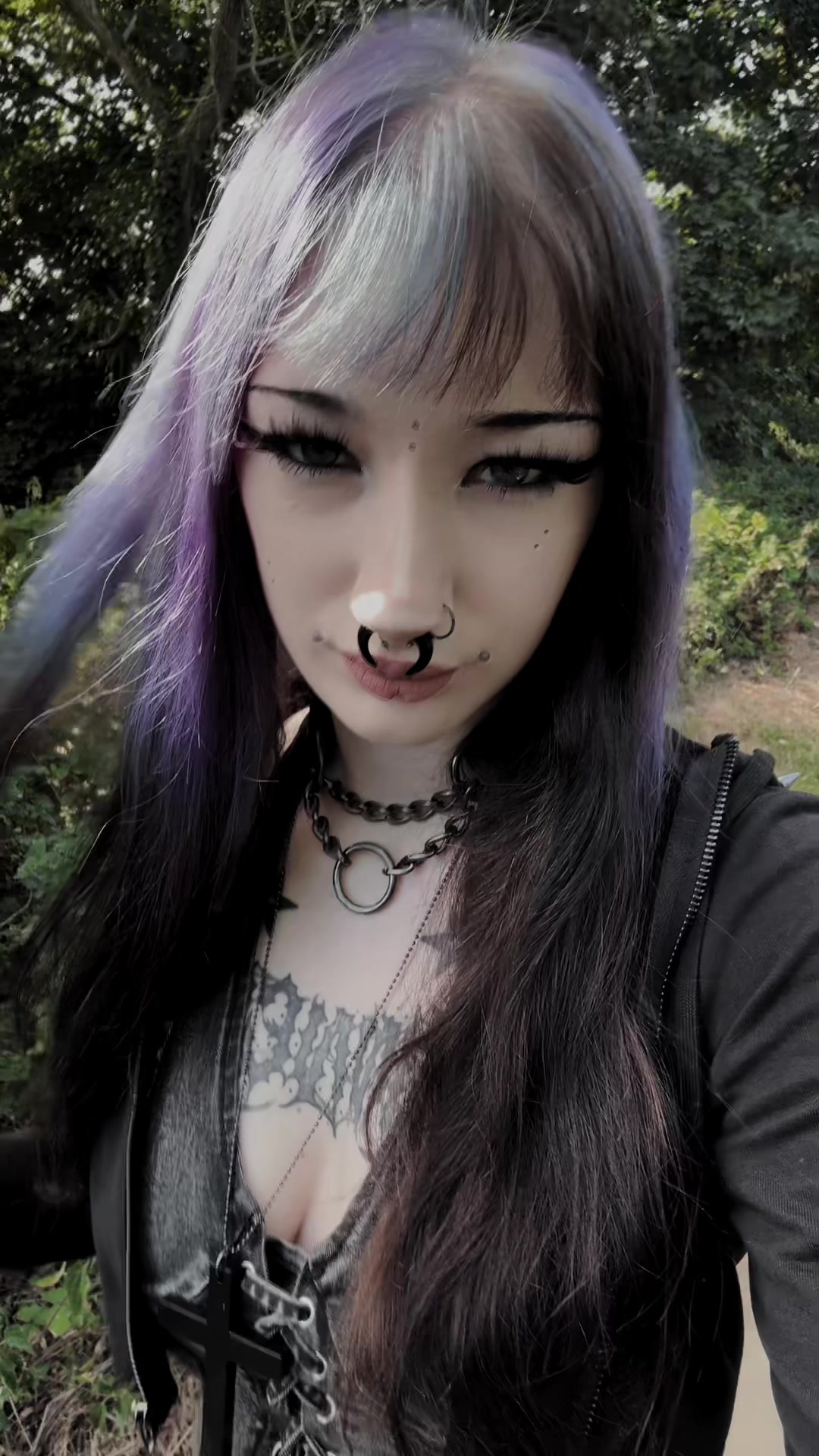 @𝓓𝓪𝓲𝓼𝔂🦇