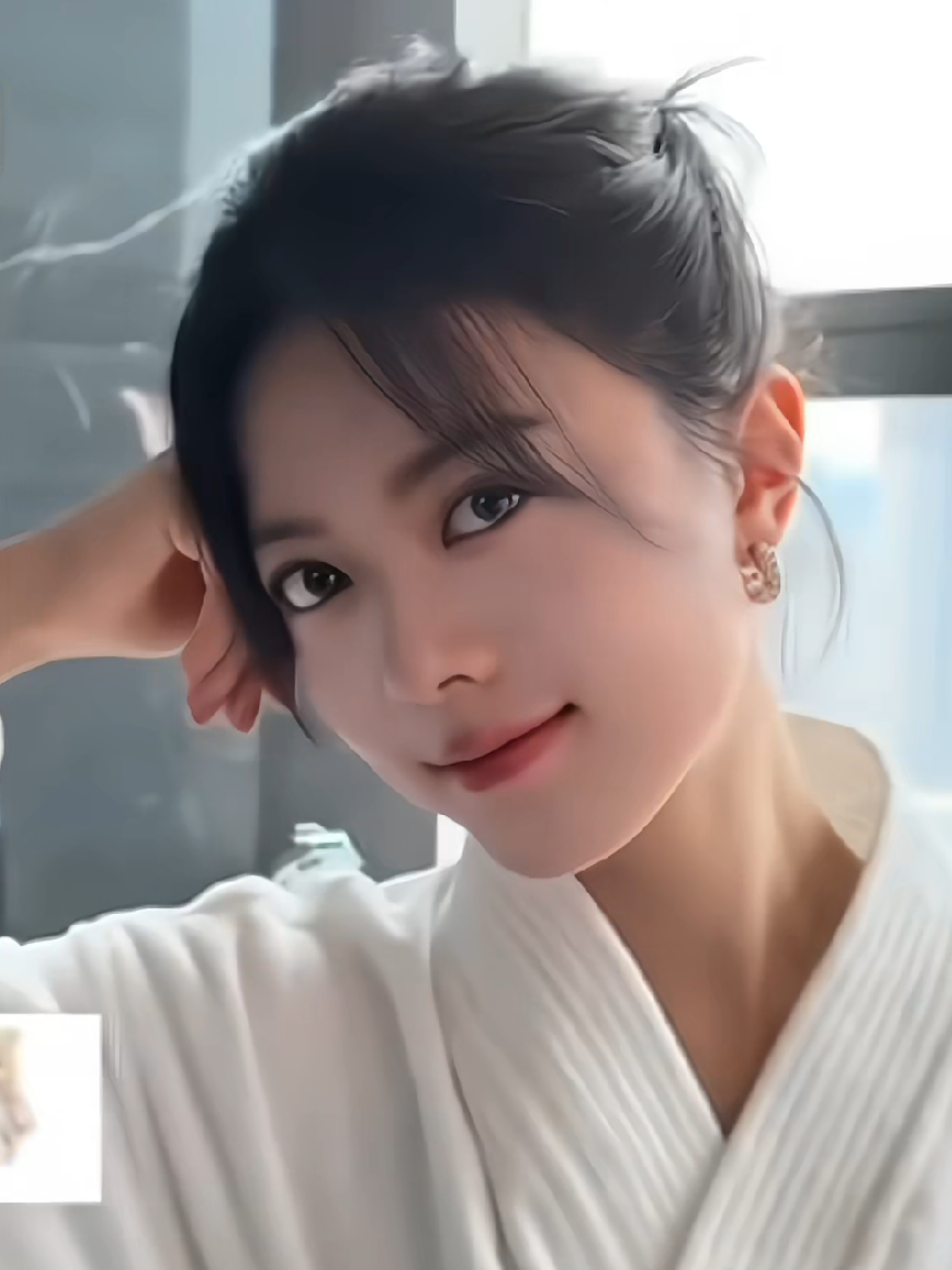 @赵今麦angel
