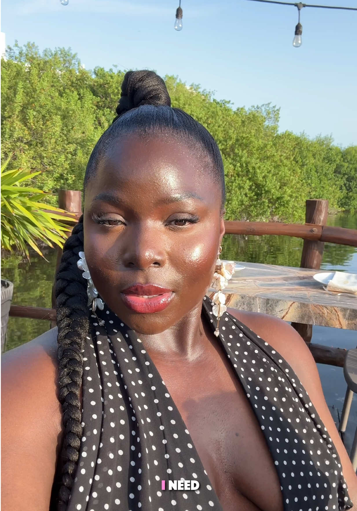 @ADENIK&Eacute;