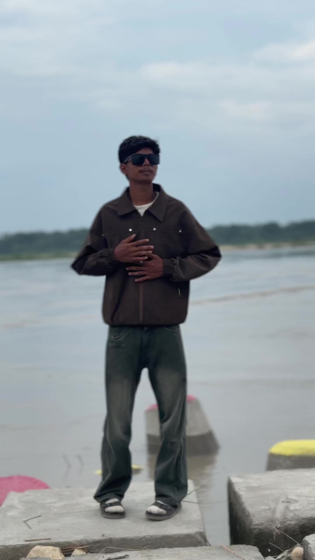 @SumiteYYY             🫠