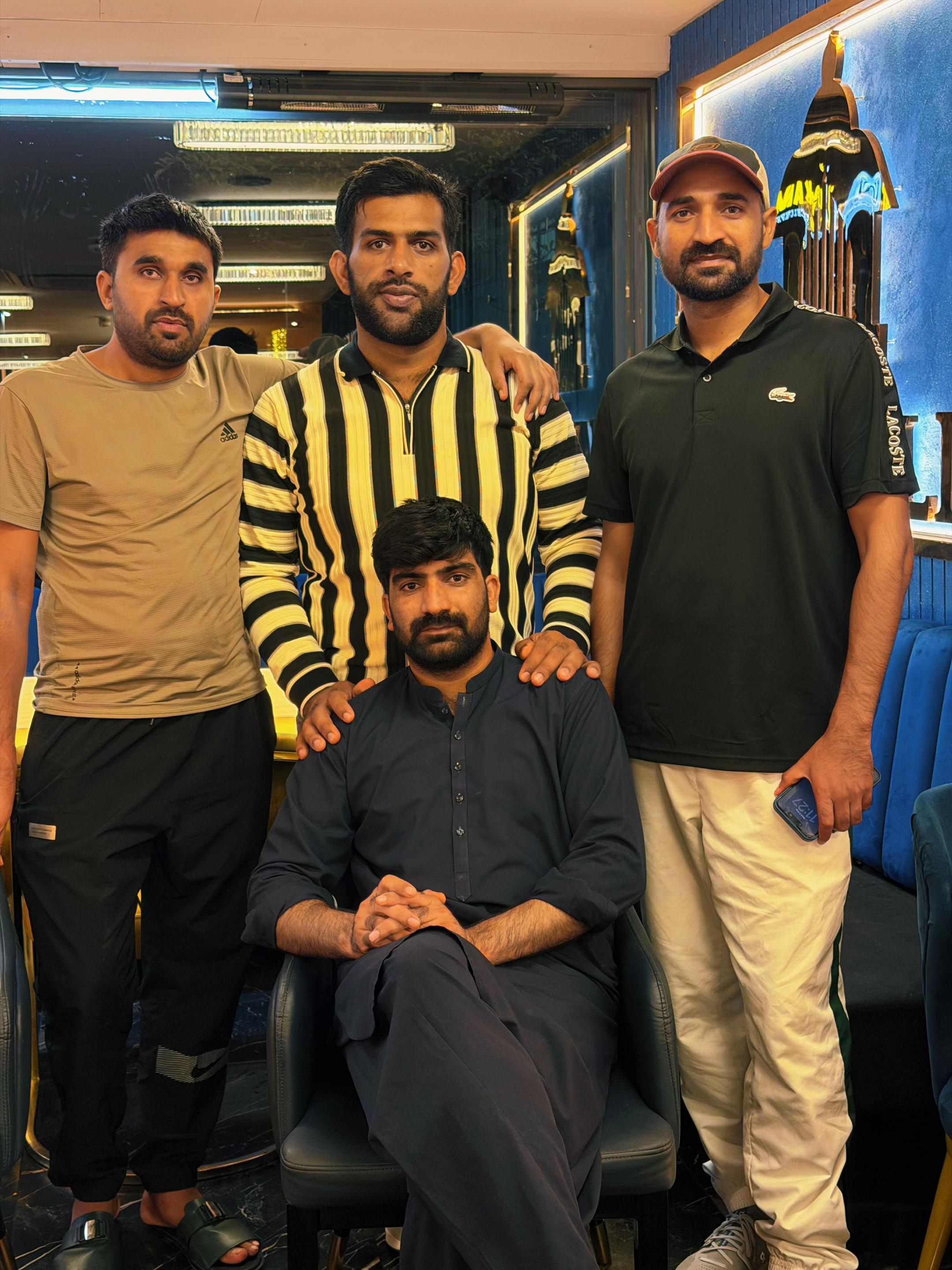 @Shani UK alaa 🇬🇧🇵🇰