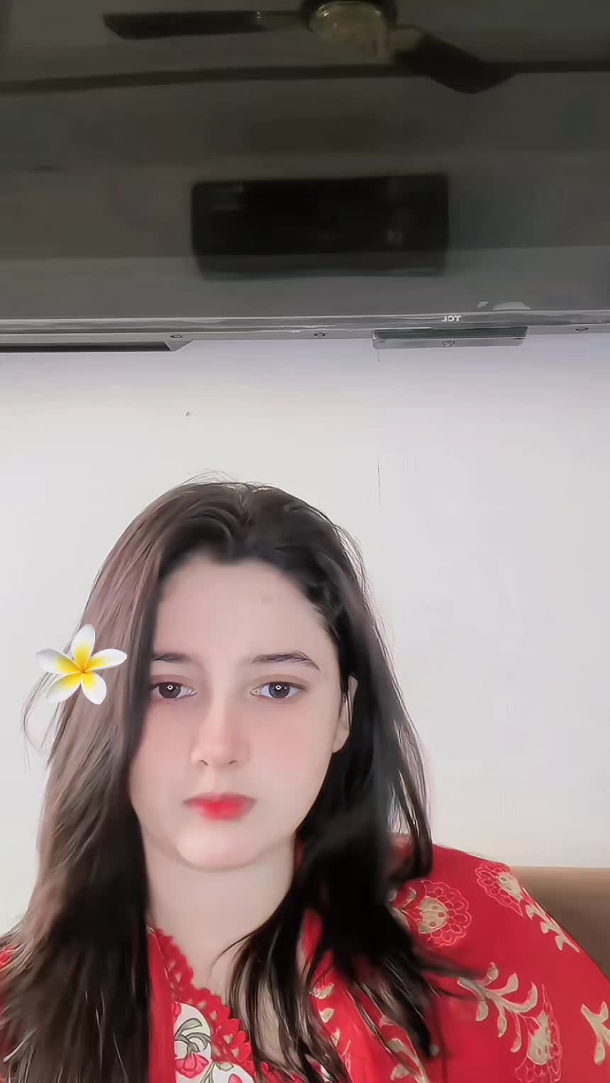 @Cutie 🦋