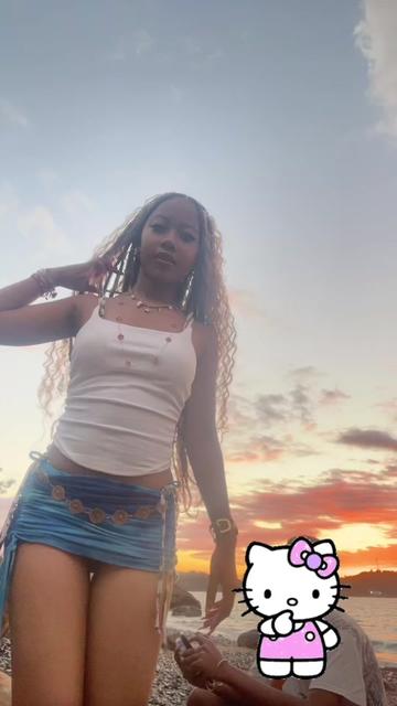 @𝒴🌸