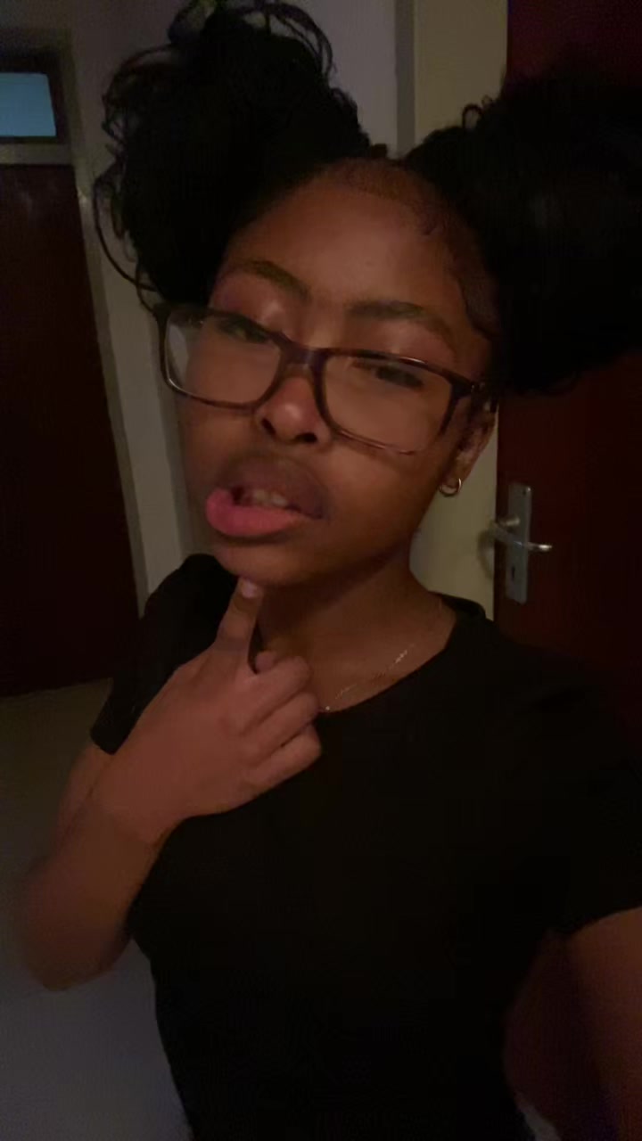@girlie.baatsi