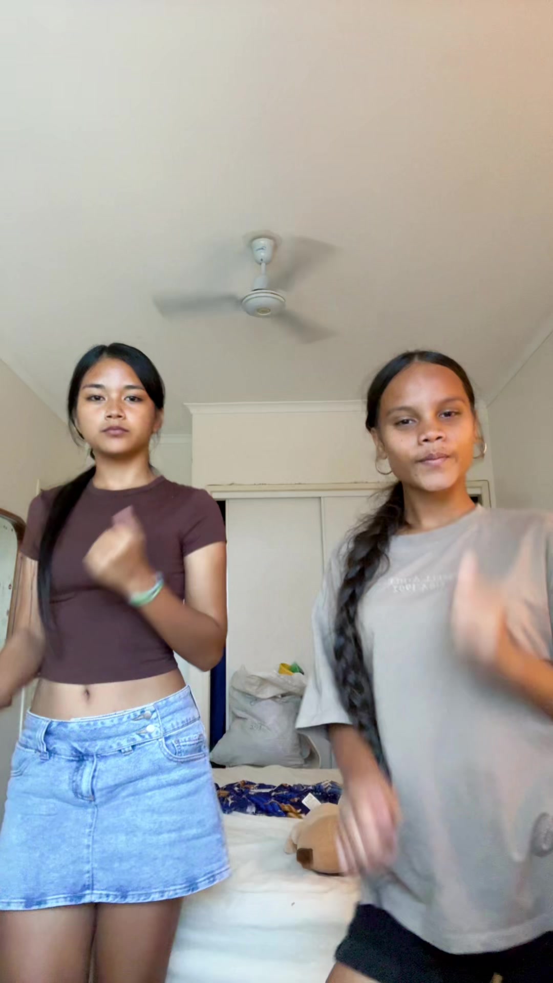 @Eva