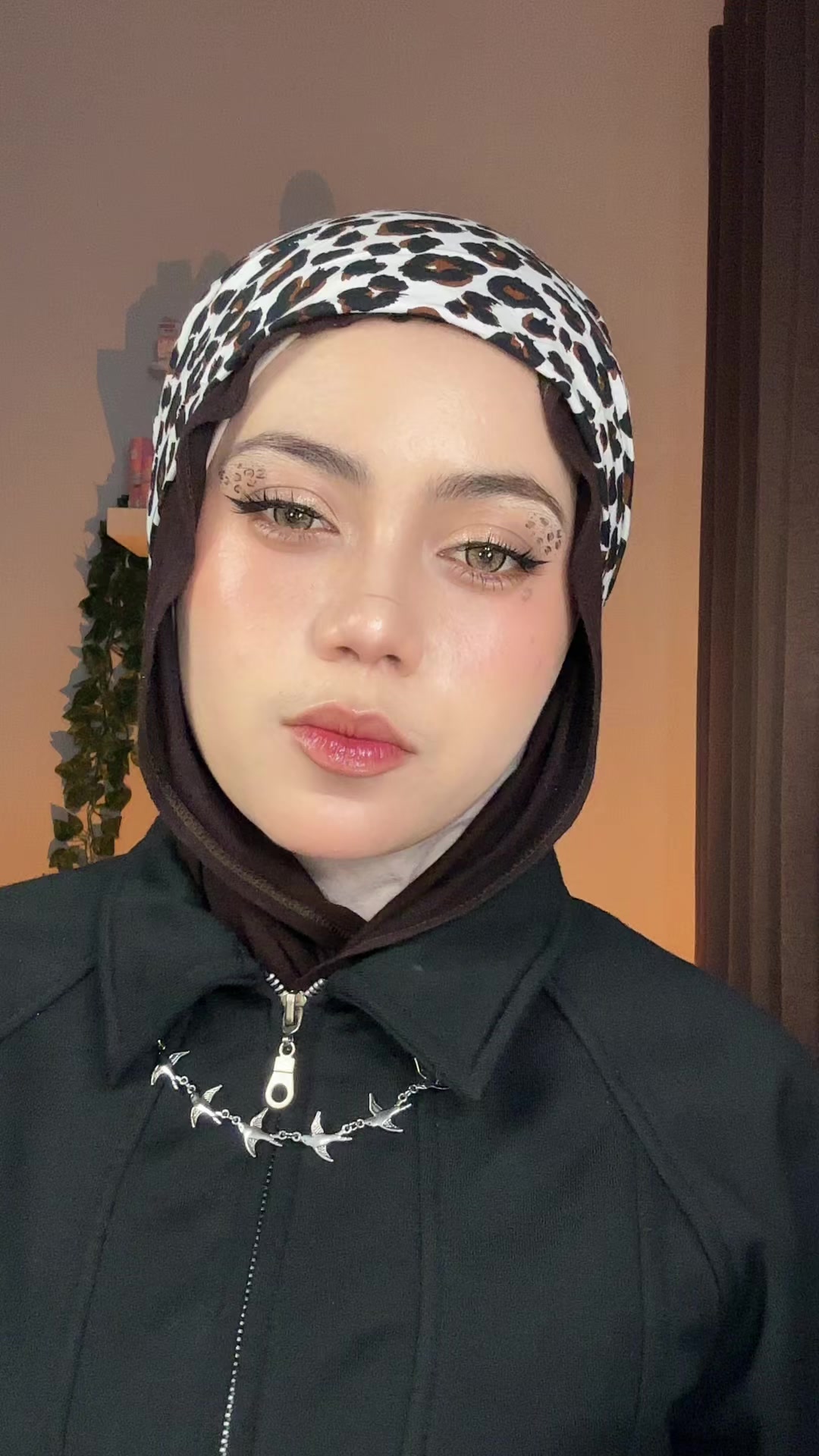 @هستي
