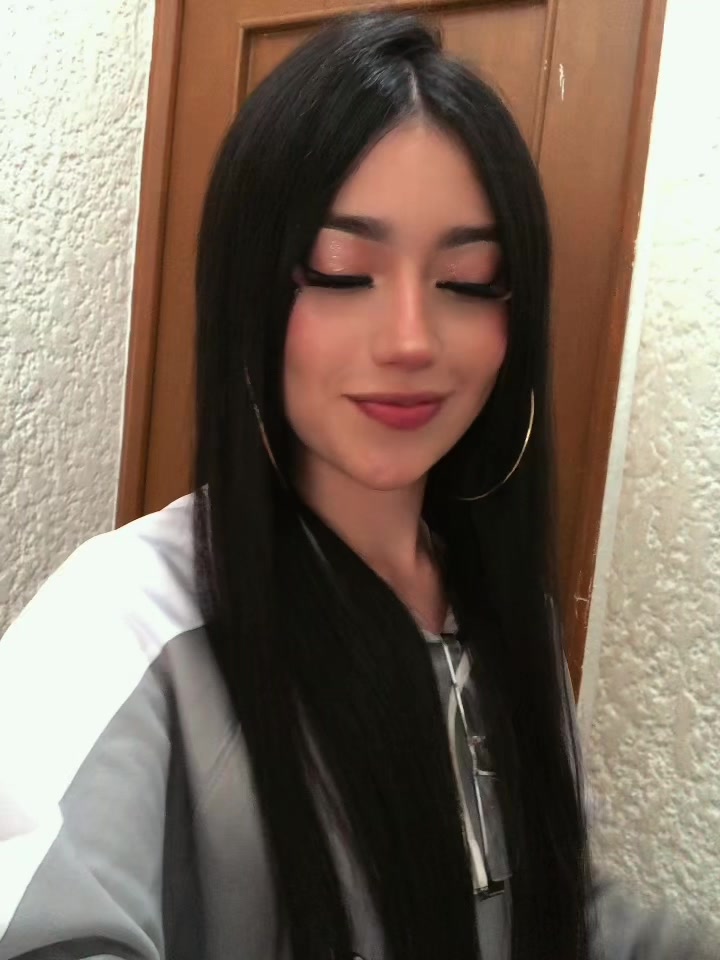 @𝑪𝒉𝒂𝒑𝒊🦋