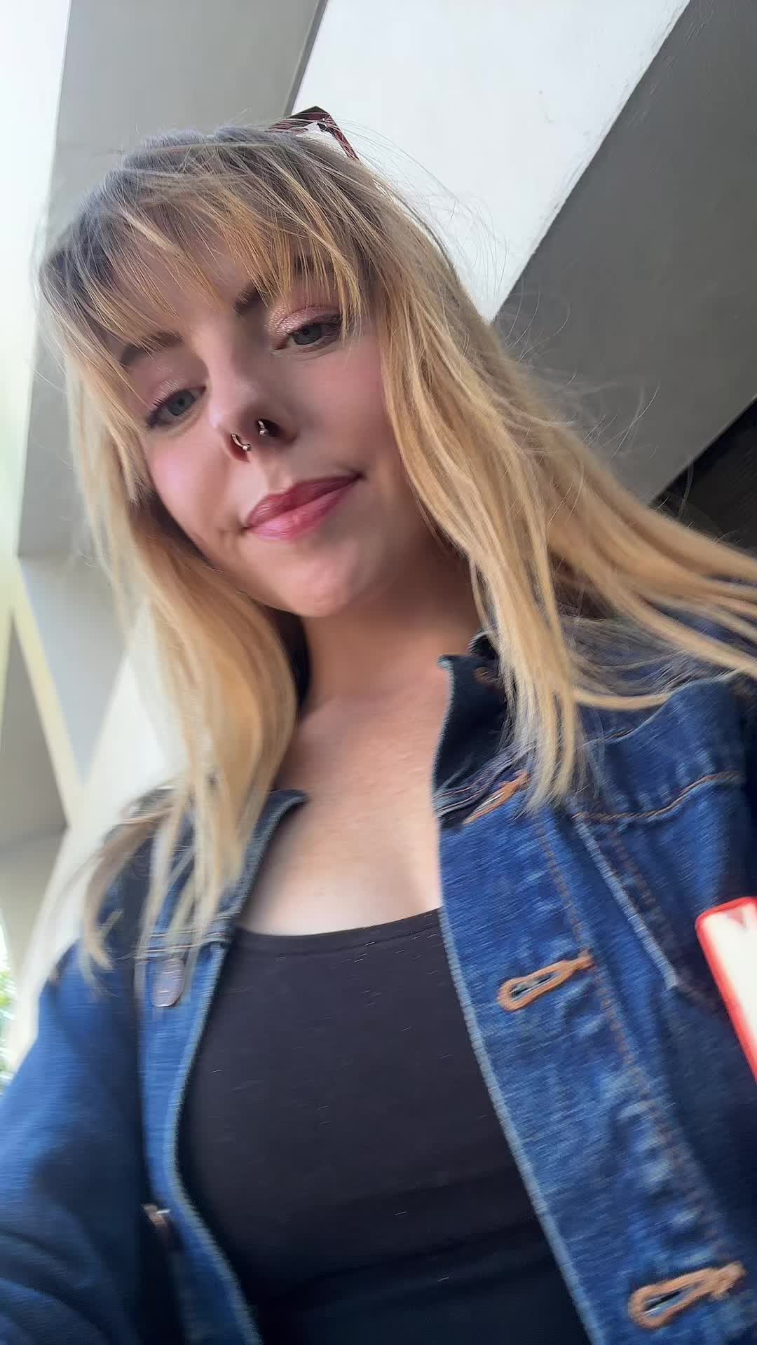 @LibbyDietrix&reg;