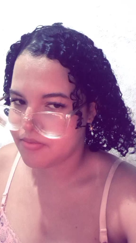 @Emilly Maria