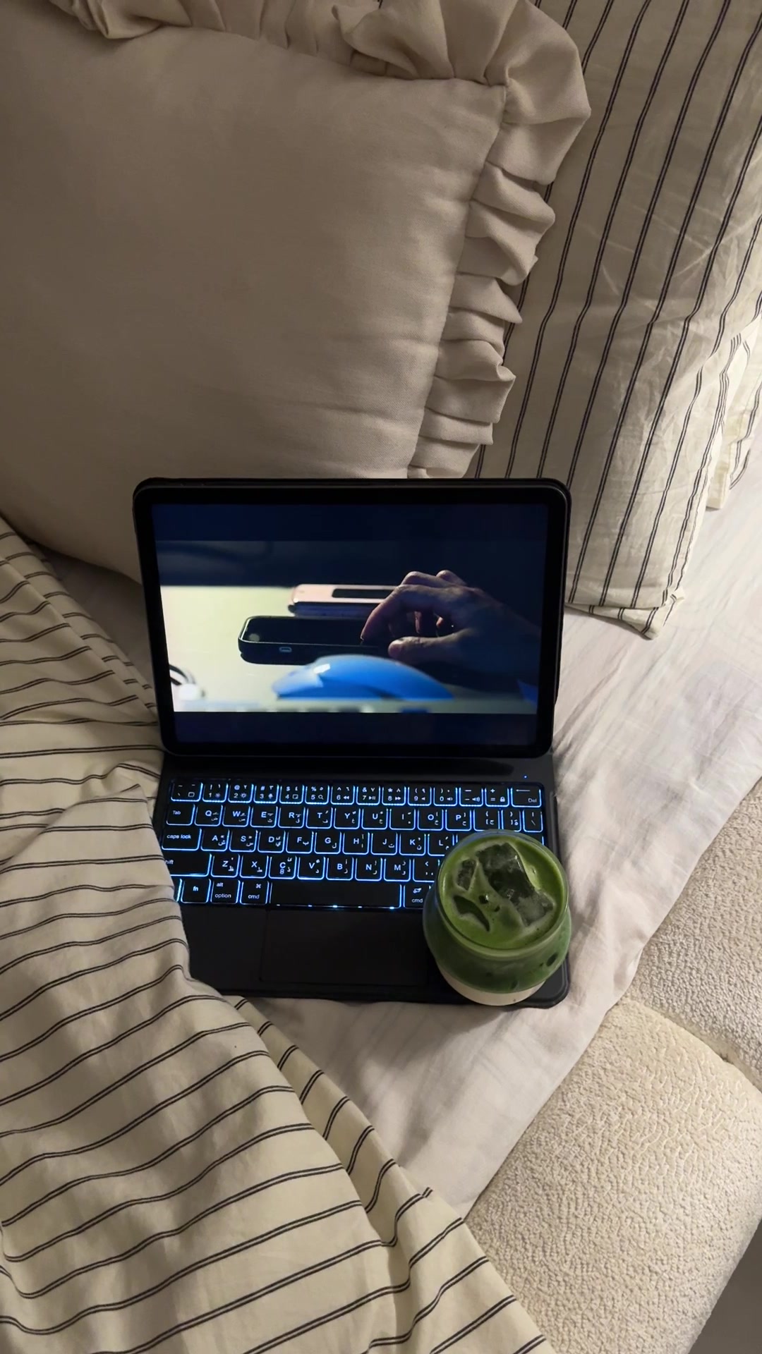 @jojo