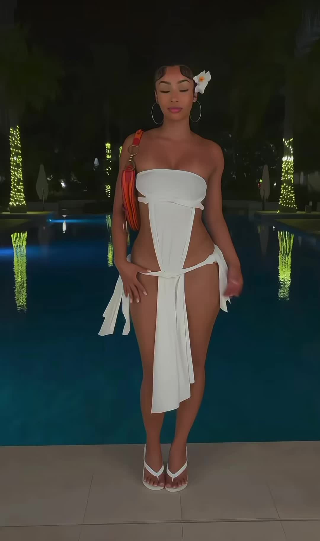 @Amina