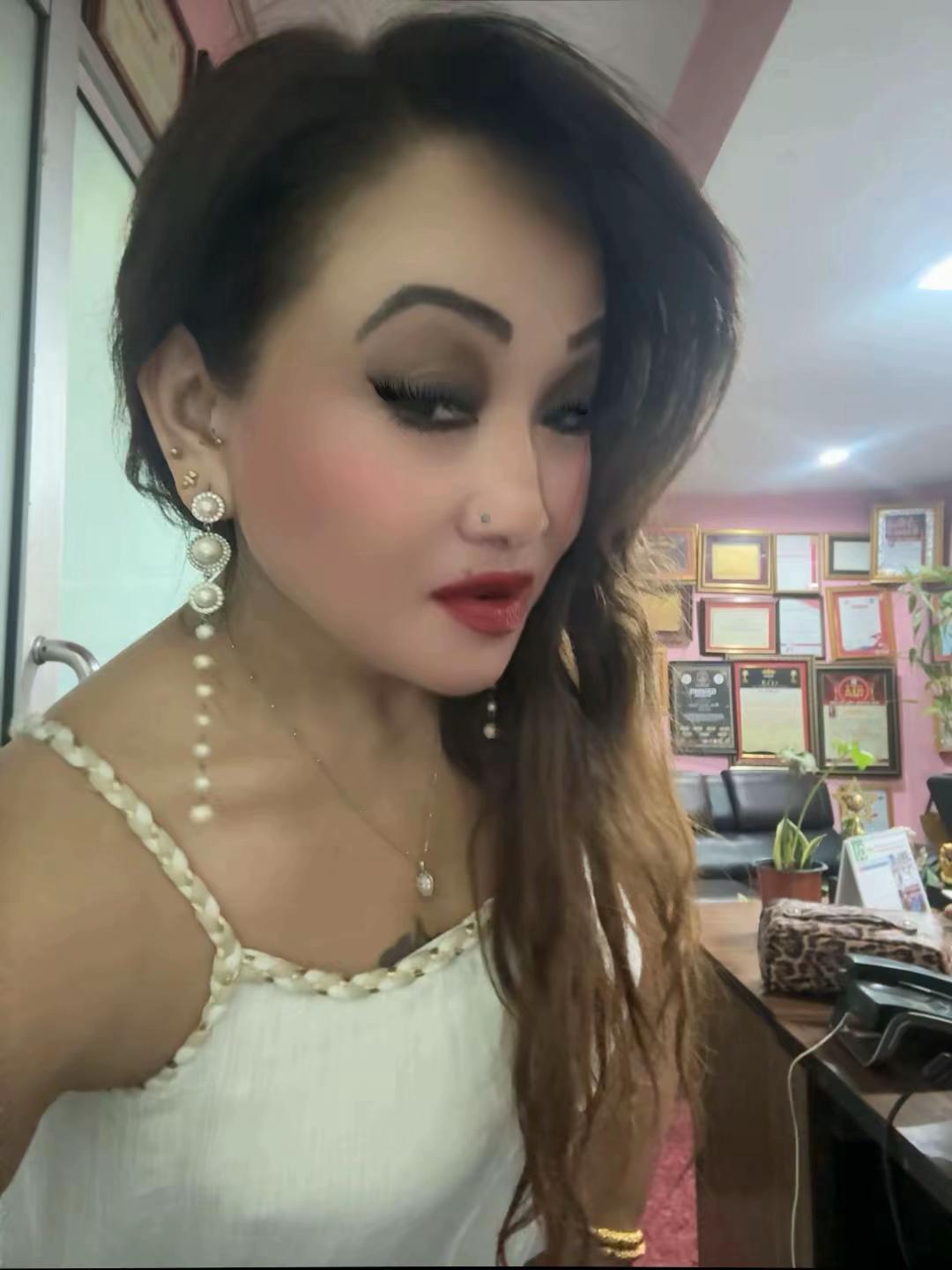 @Shanta lama👑🇳🇵shanta lama