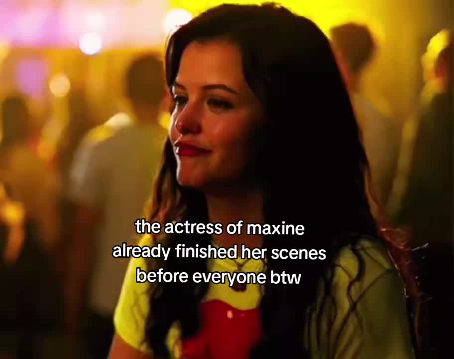 @𝓔𝓶𝓮𝓵𝔂