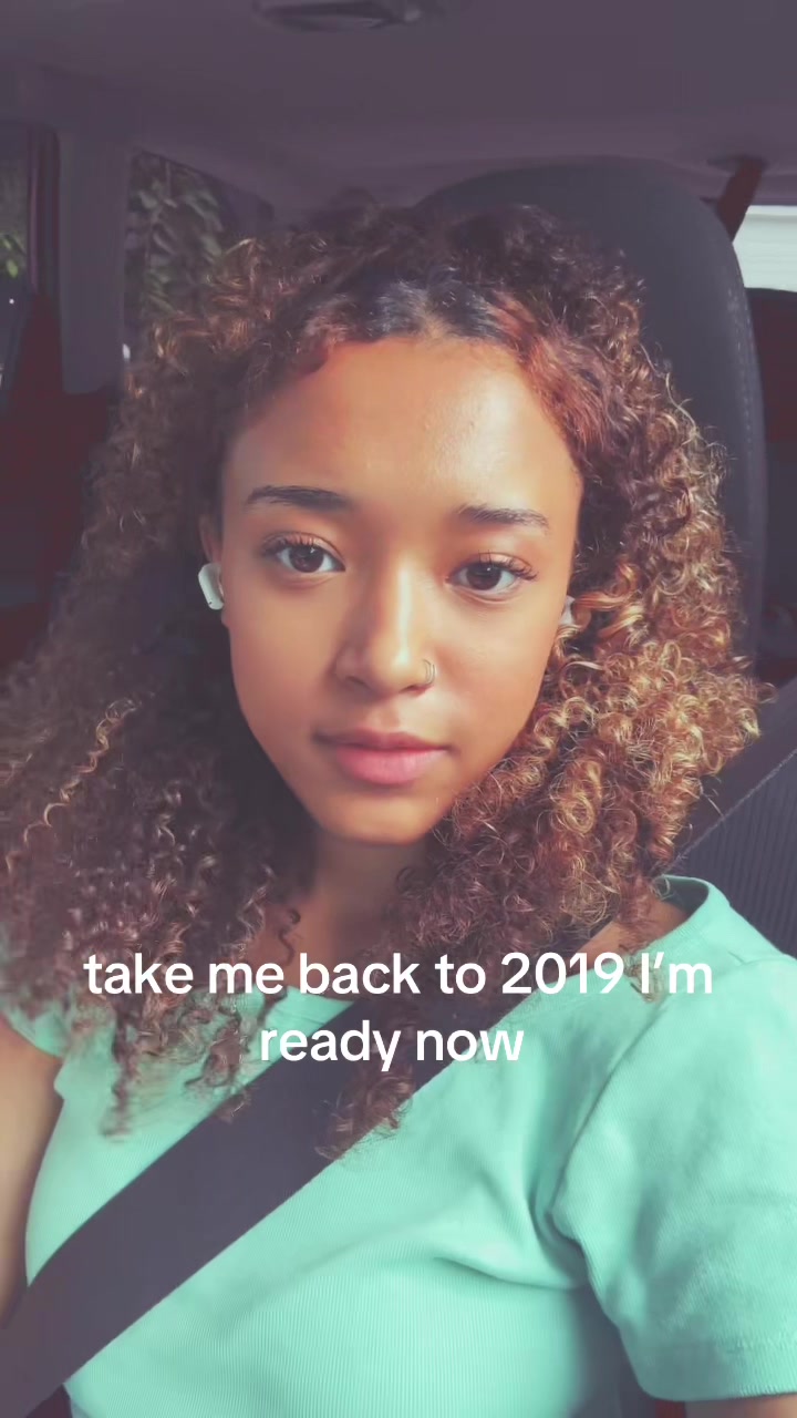 @borningblueberry