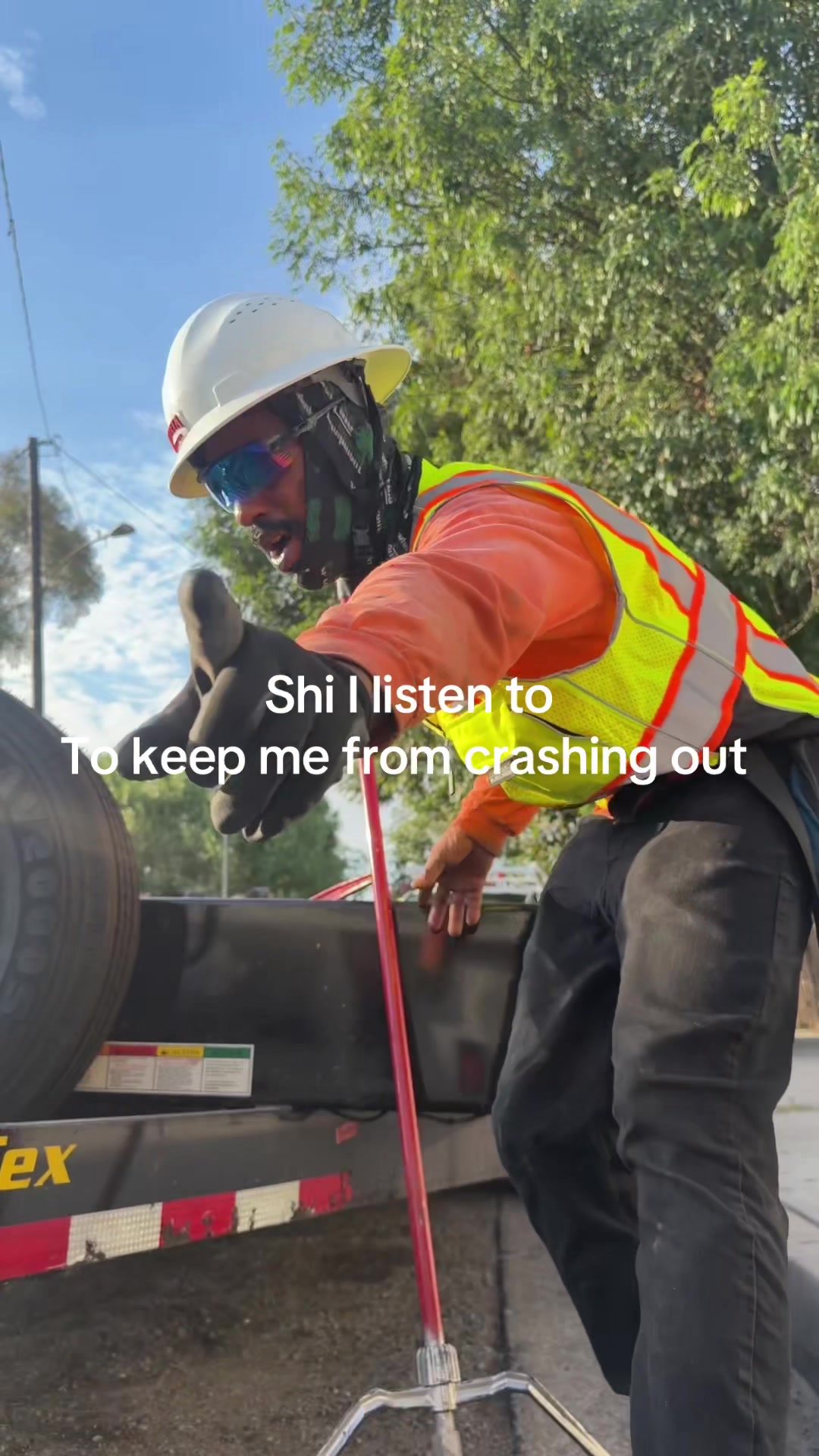 @Yourfav construction worker🦺