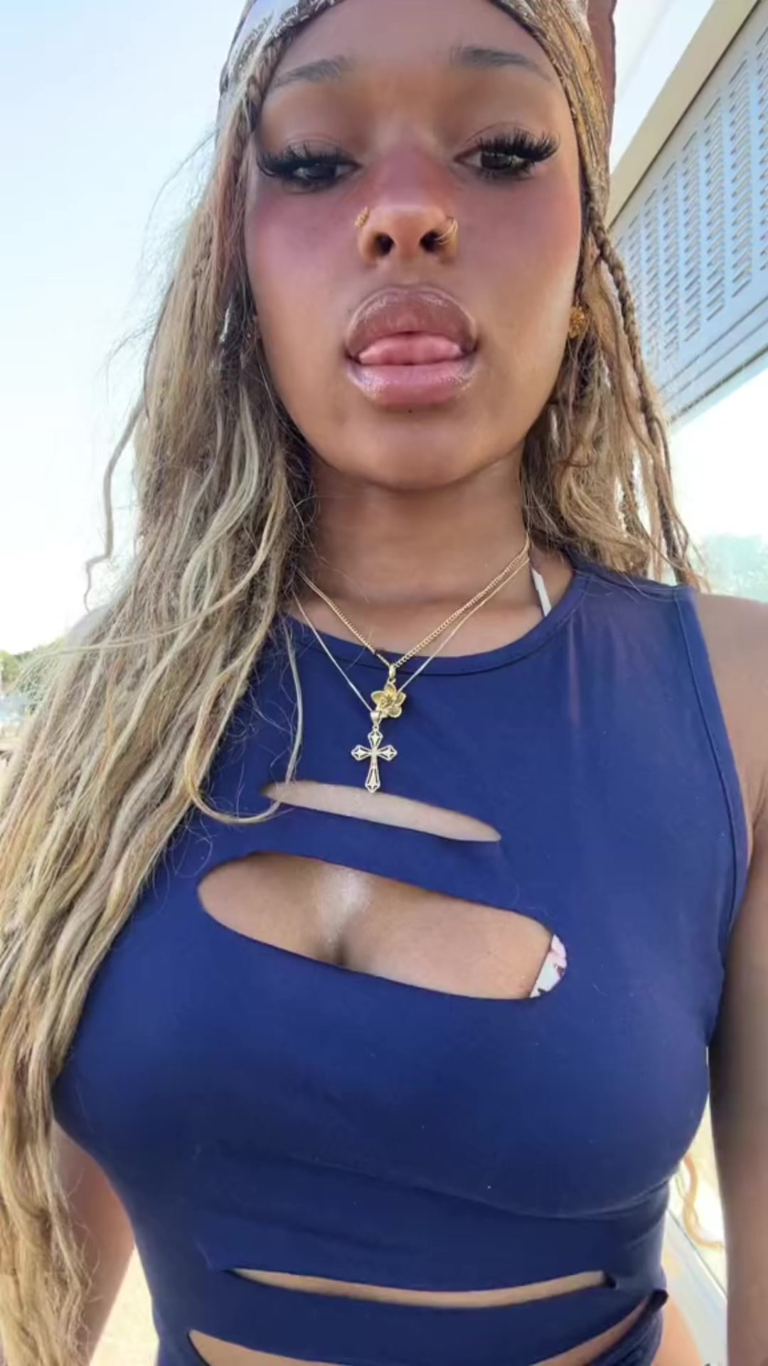@𝚊𝚛𝚊𝚢 𐙚 ❦