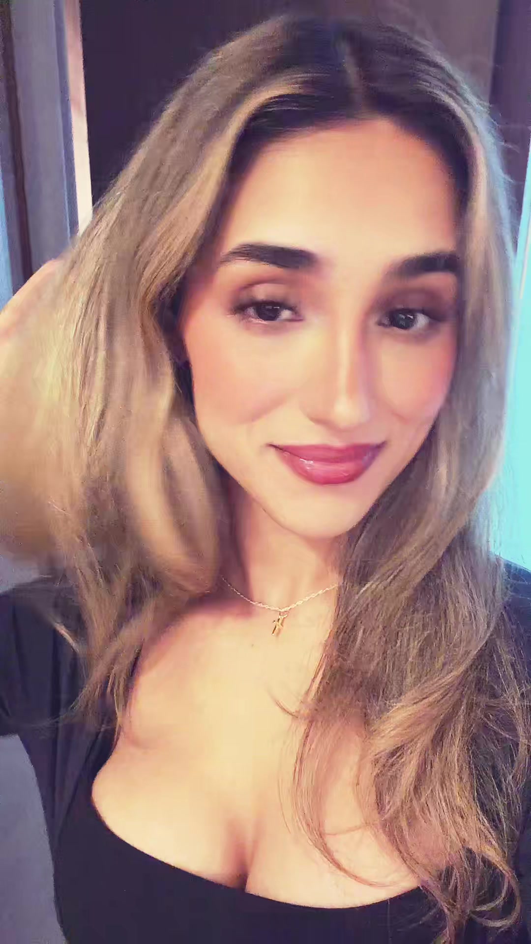@Itsleylanabila