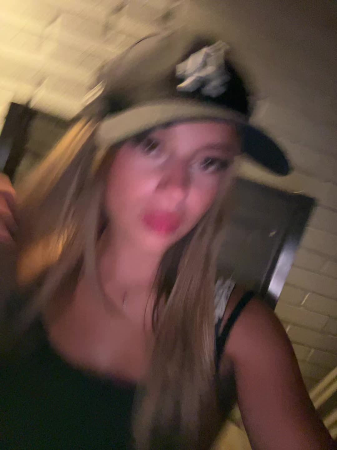 @Muri
