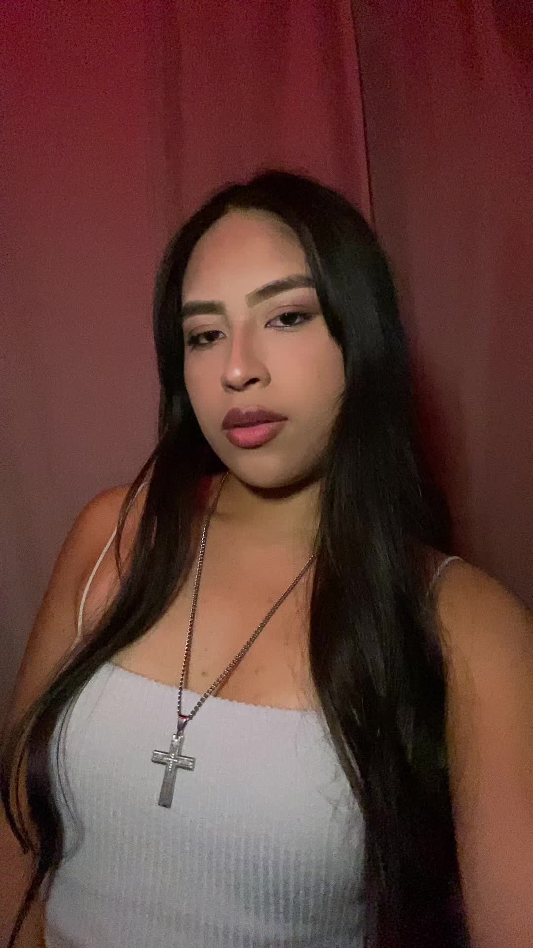 @🎀  𝐸𝓋𝑒𝓁𝒾𝓃𝒹𝒶  🎀