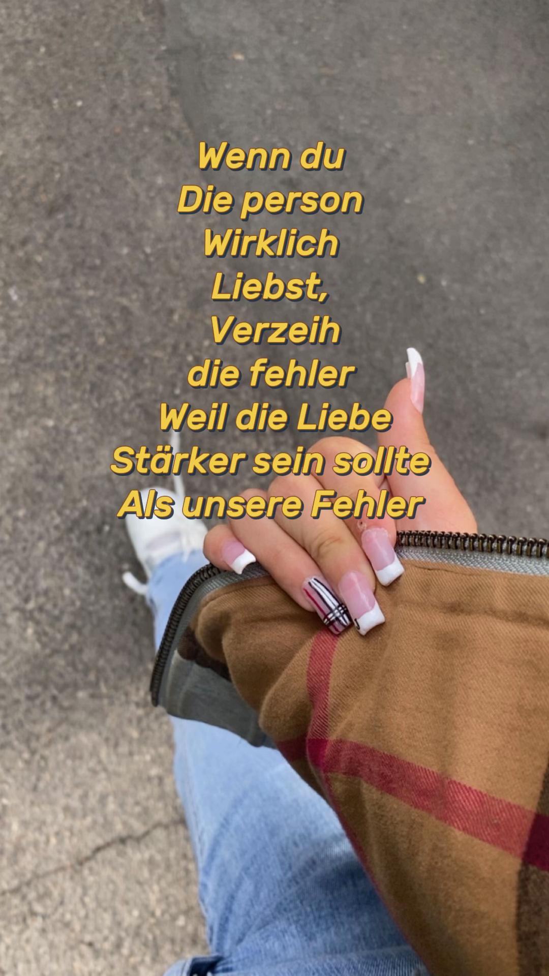 @Elisa