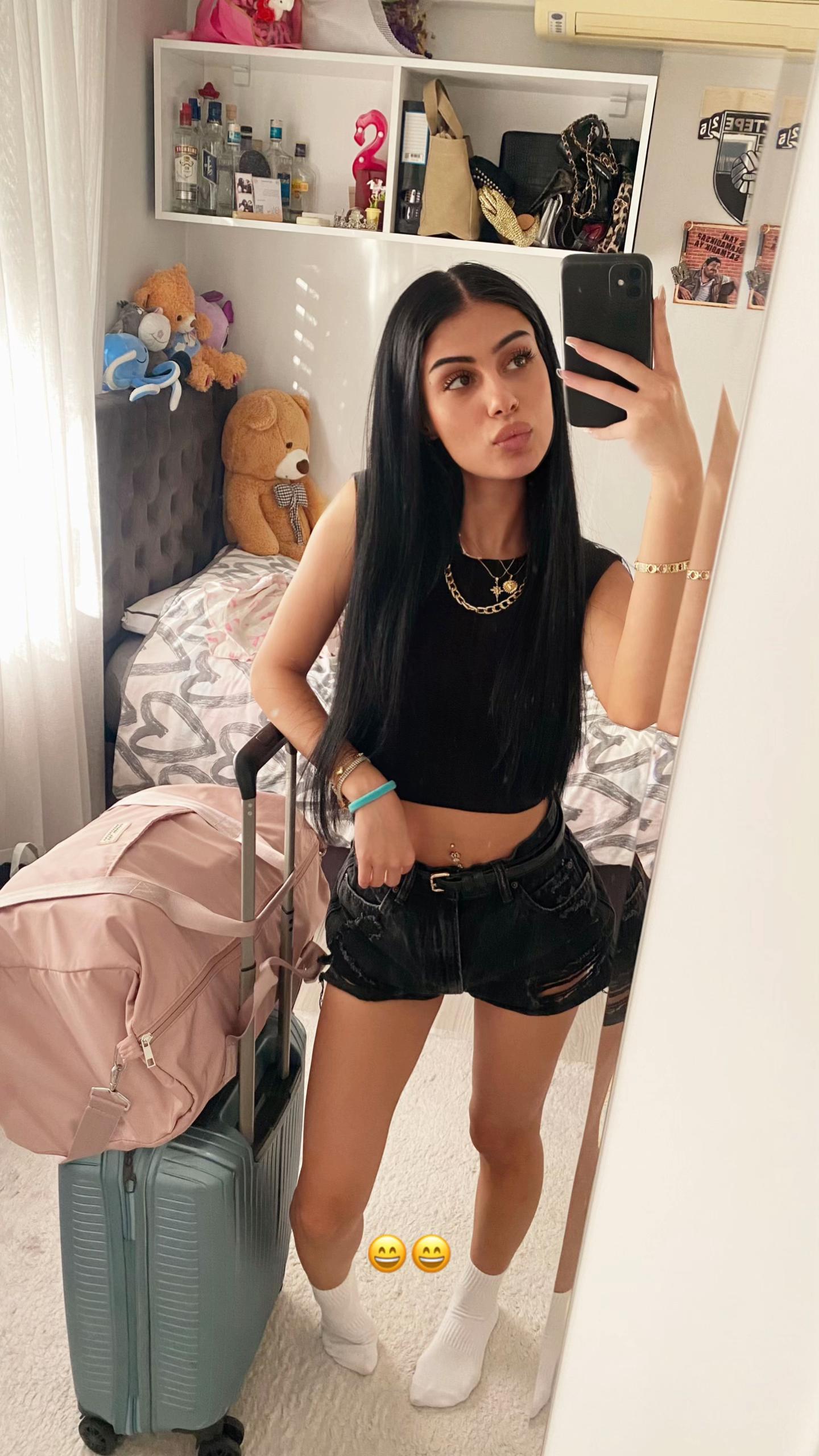 @𝐧𝐚𝐳 𝐮𝐦𝐦𝐚𝐧
