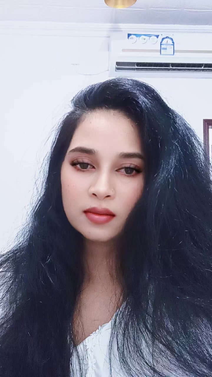 @🖤🤍nila🤍🖤