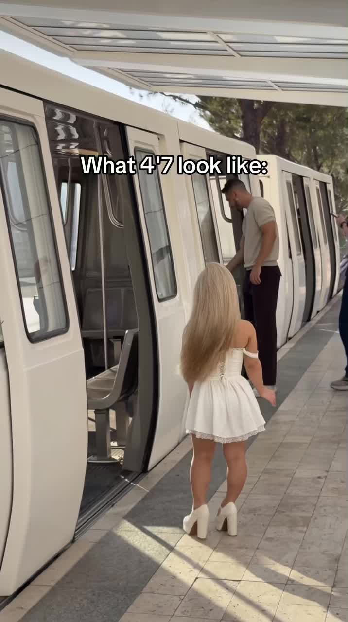 @eliniii