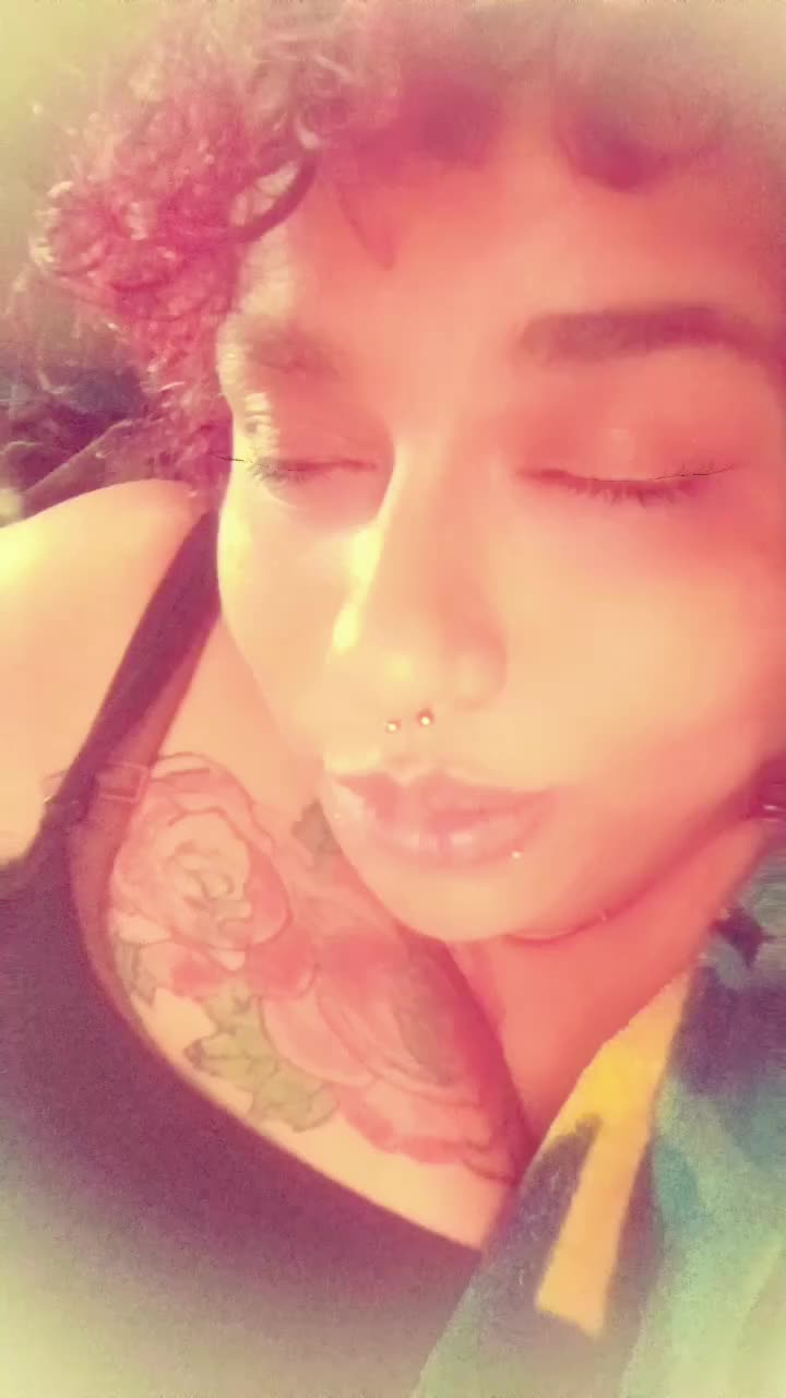 @Kaly MaryJane🦋 420🍃