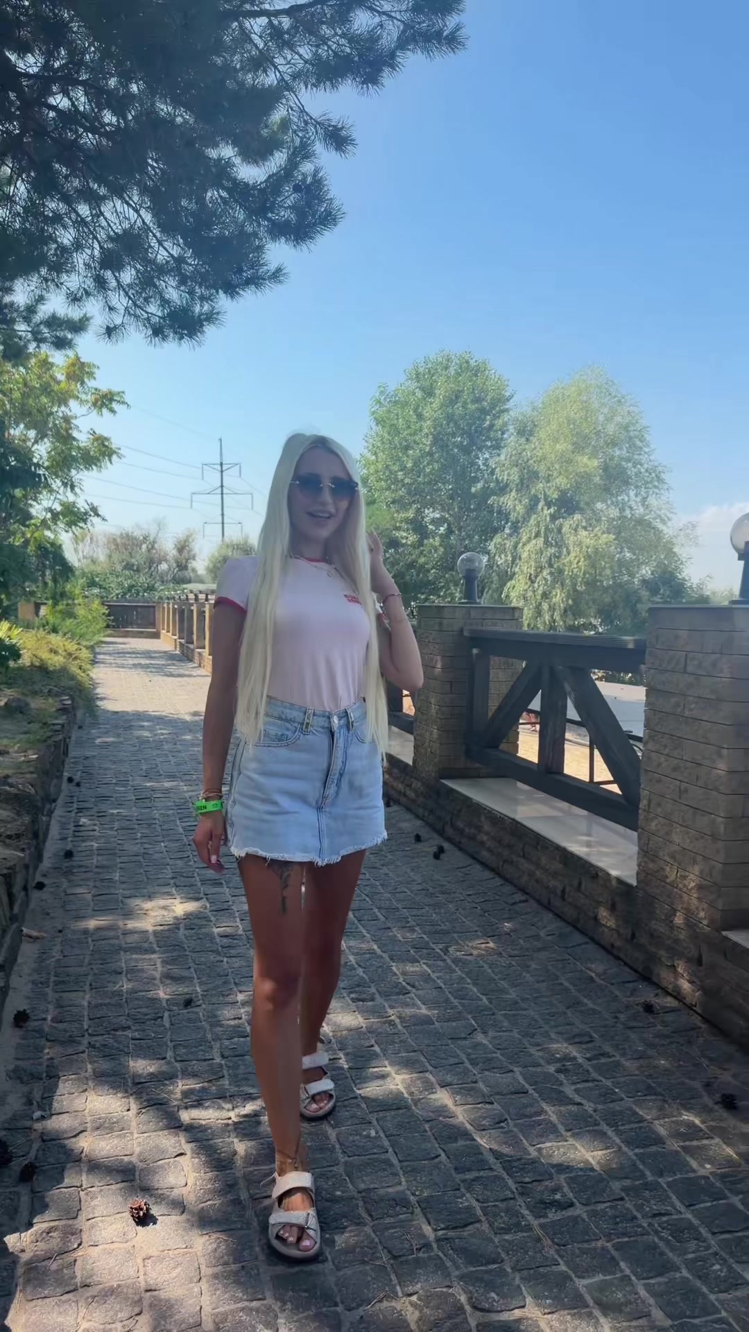 @Alina Alina