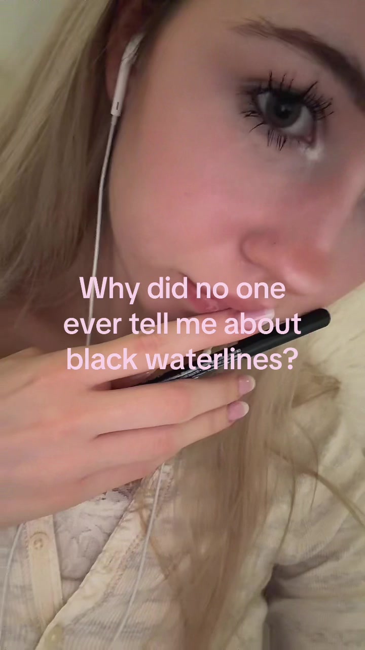 @Anna🪽🪽🪽