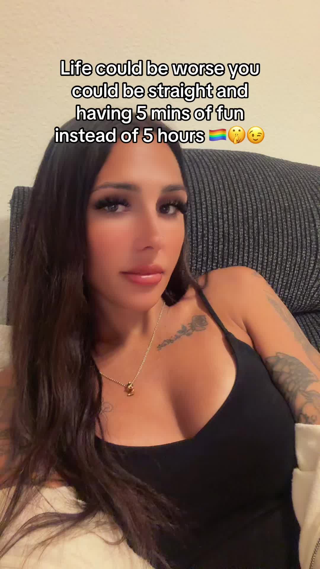 @Laurasdiaries🏳️&zwj;🌈🩷