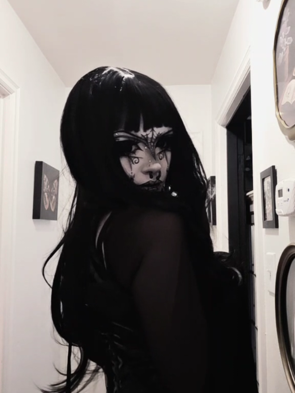 @꧁ ༺ 𝖍𝖆𝖎𝖑𝖊𝐲 ༻ ꧂