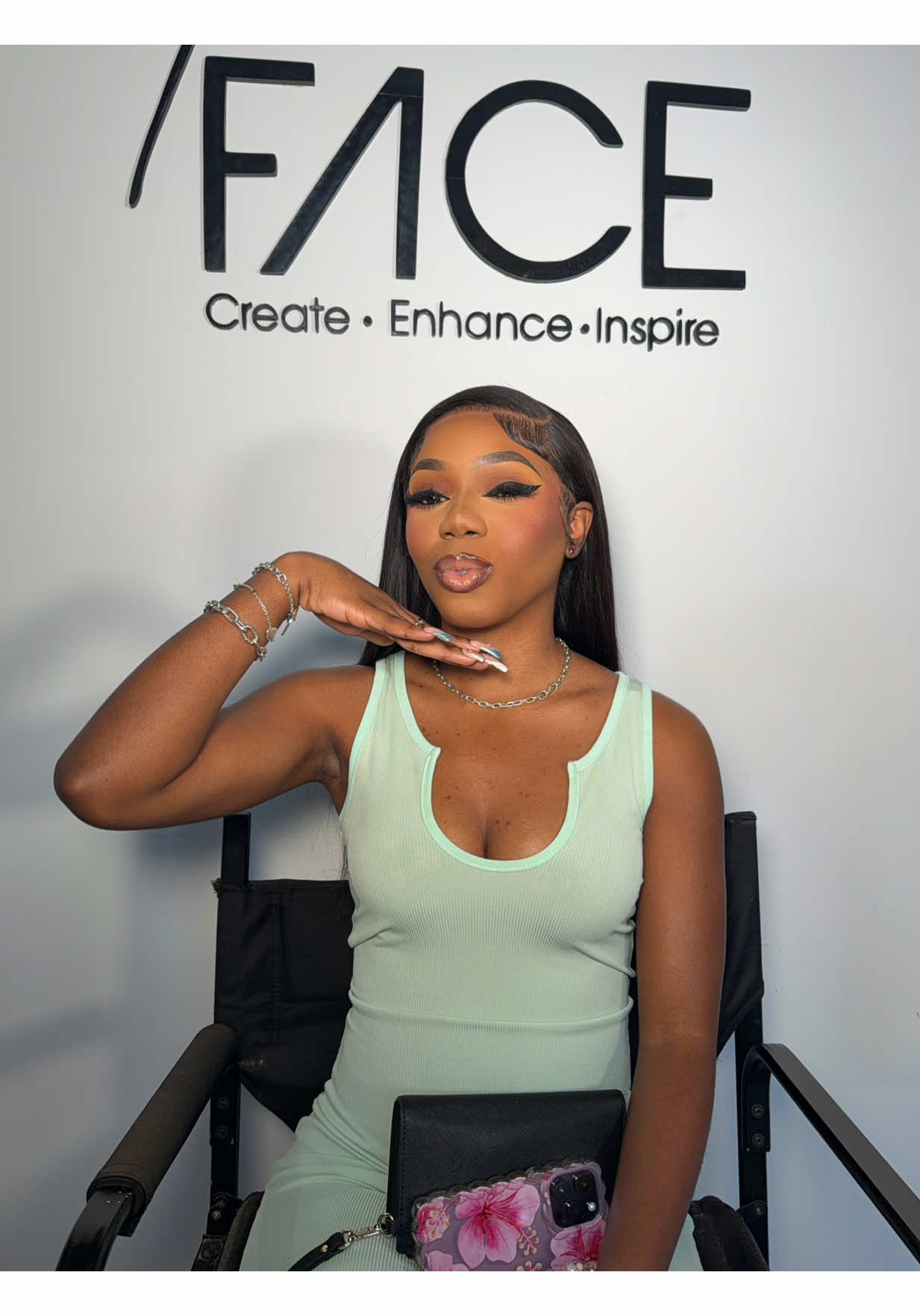@Theface