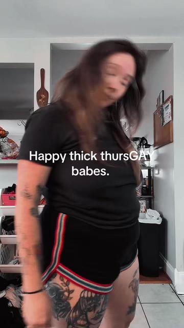@Thickthiighz