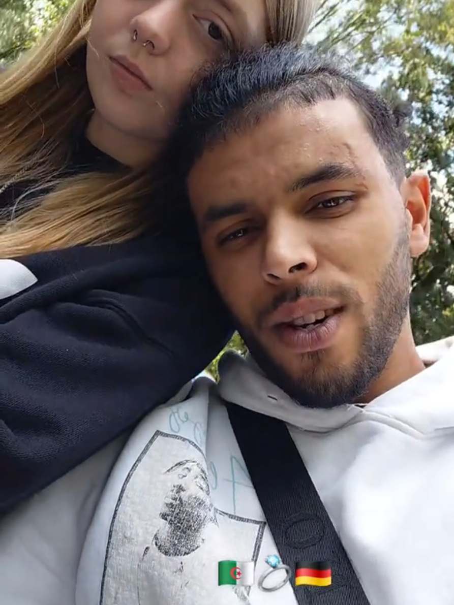 @Anni<3