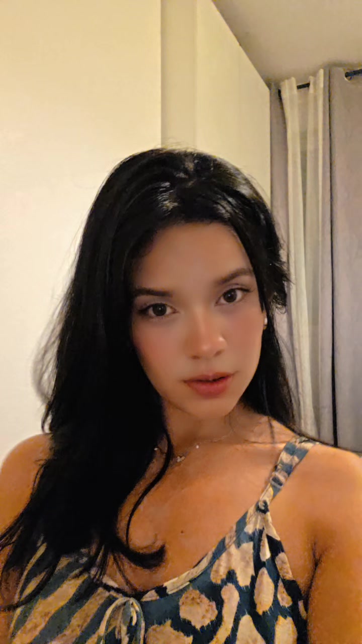@KatLyzz