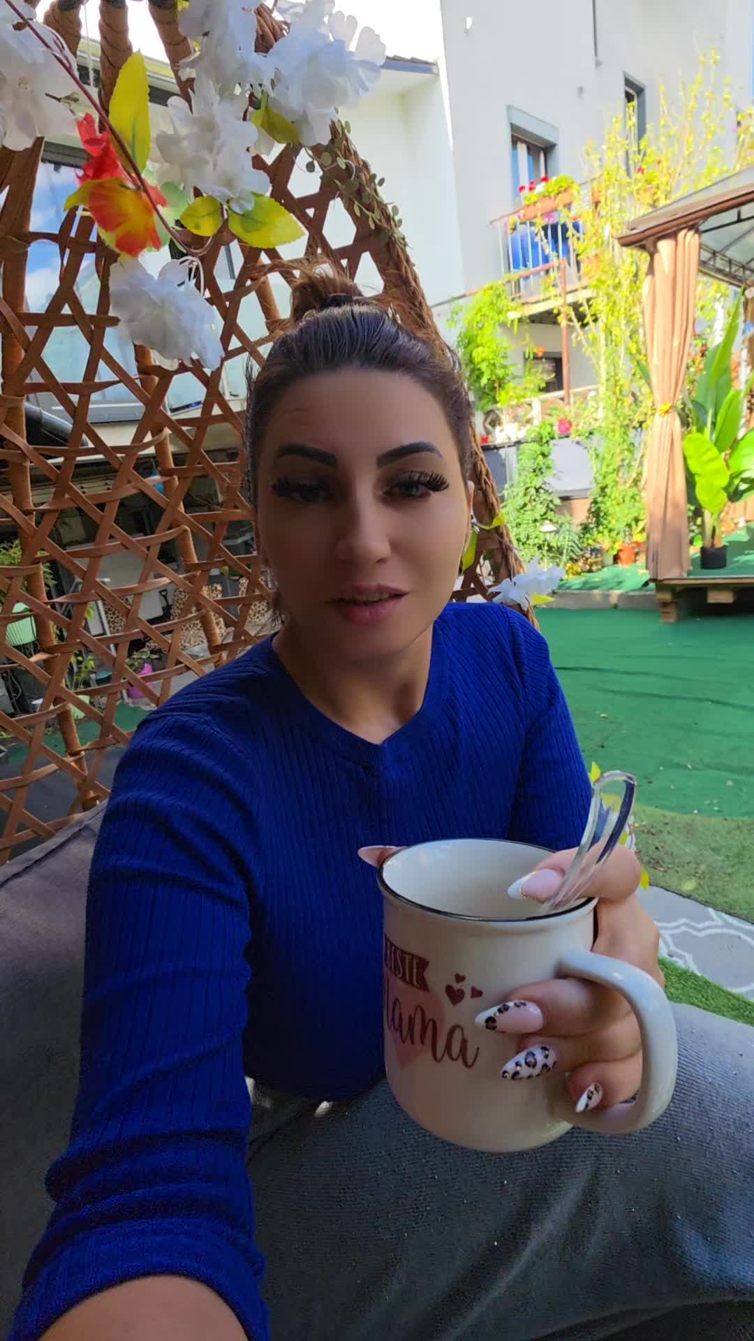 @veronica