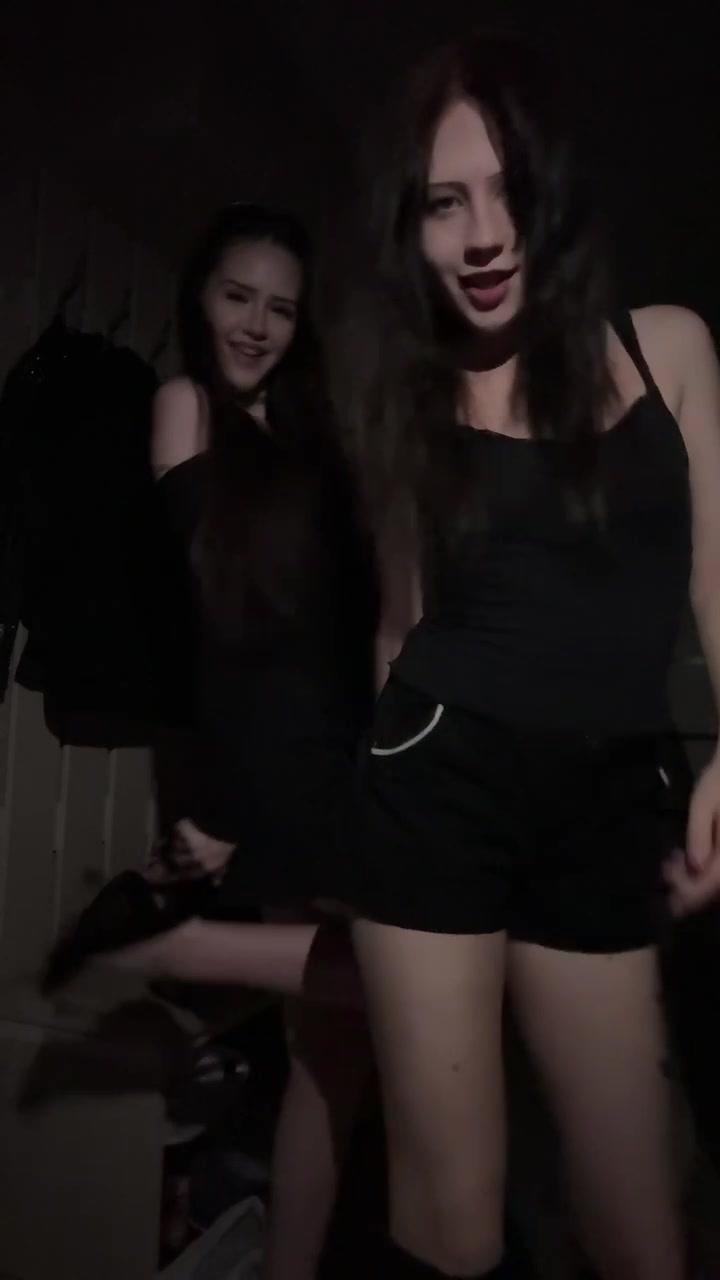 @лизамяу