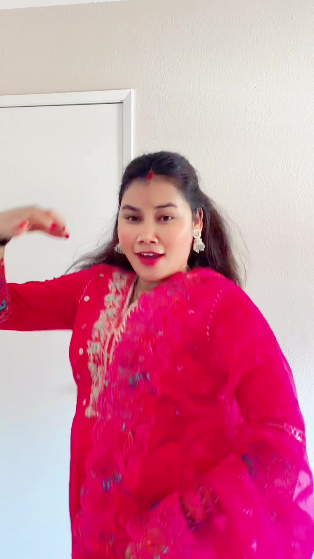 @Resham Chaudhary 🇳🇵🇺🇸 ✌️
