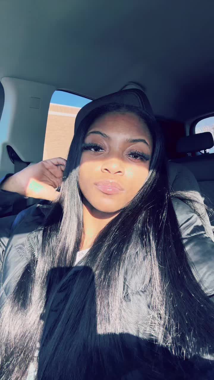 @whoislynlyn17