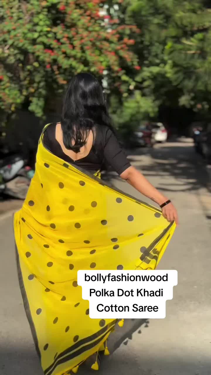 @BollyFashionWood