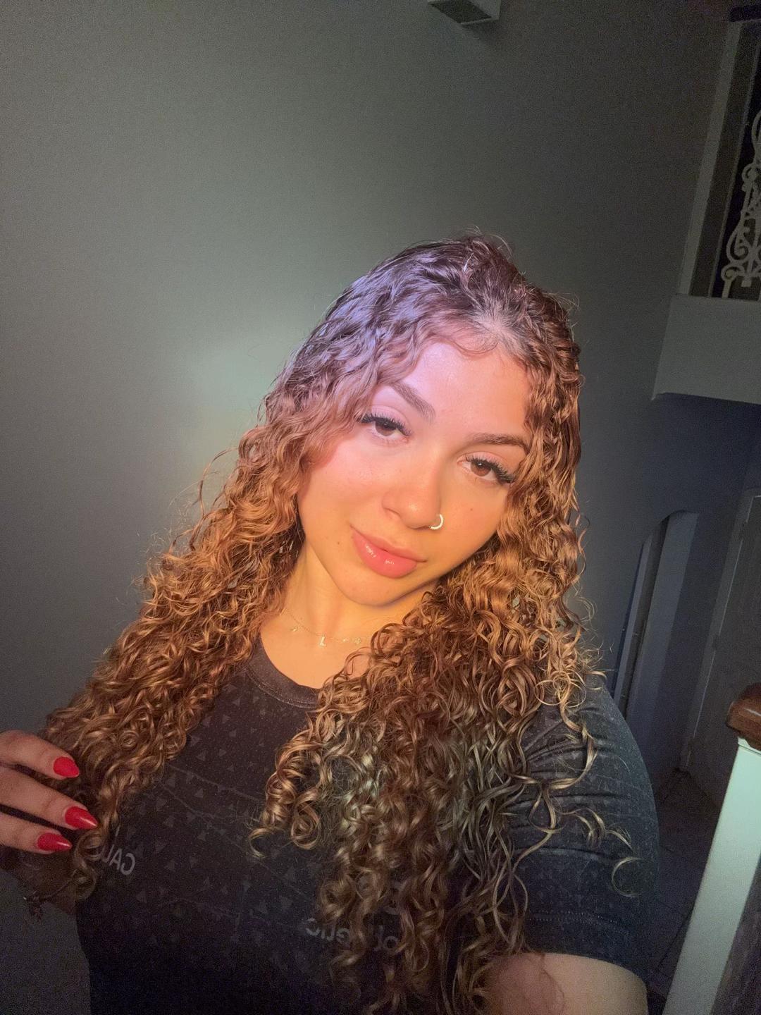 @𝓙𝓮𝓼𝓼𝓲.𝓬𝓪𝓷𝓾𝓽𝓸