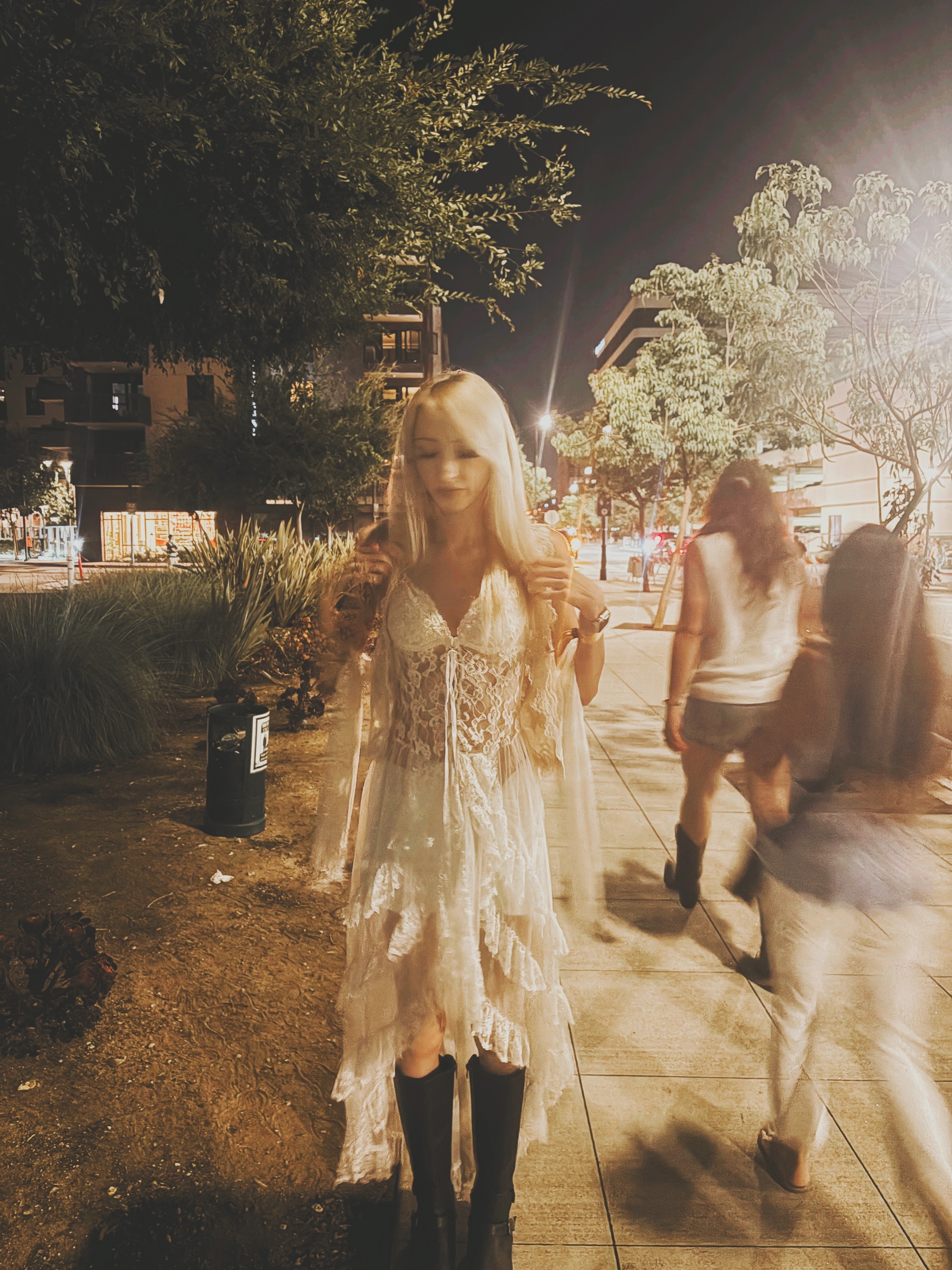 @Tori 🧟&zwj;♀️🐇