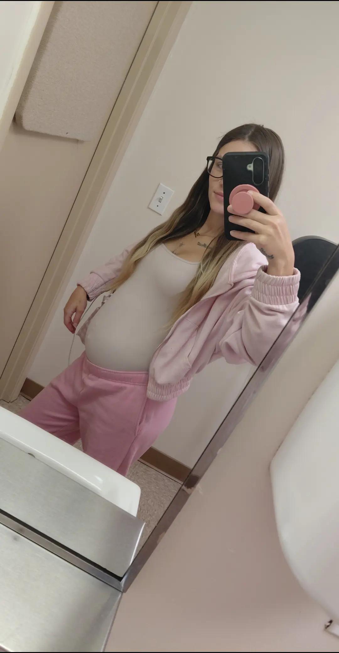 @Alyssa Cynthia ♡