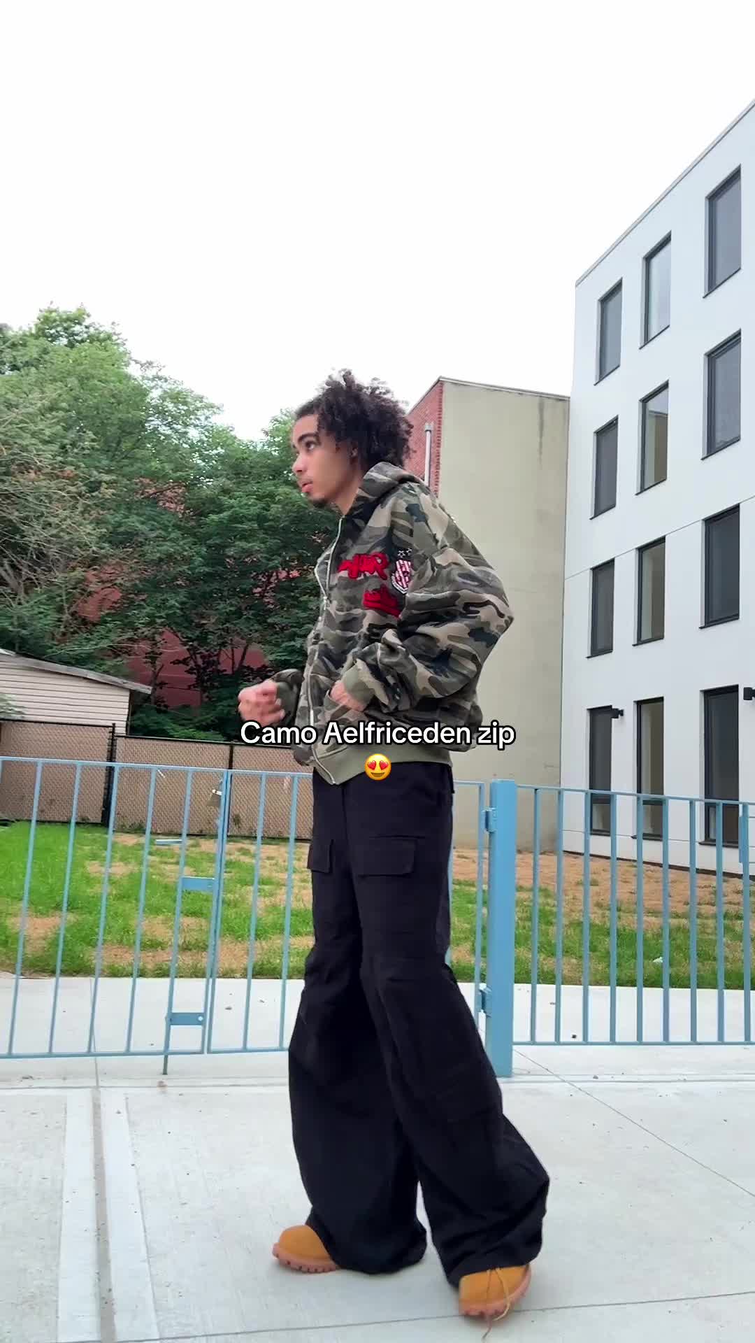 @C4j