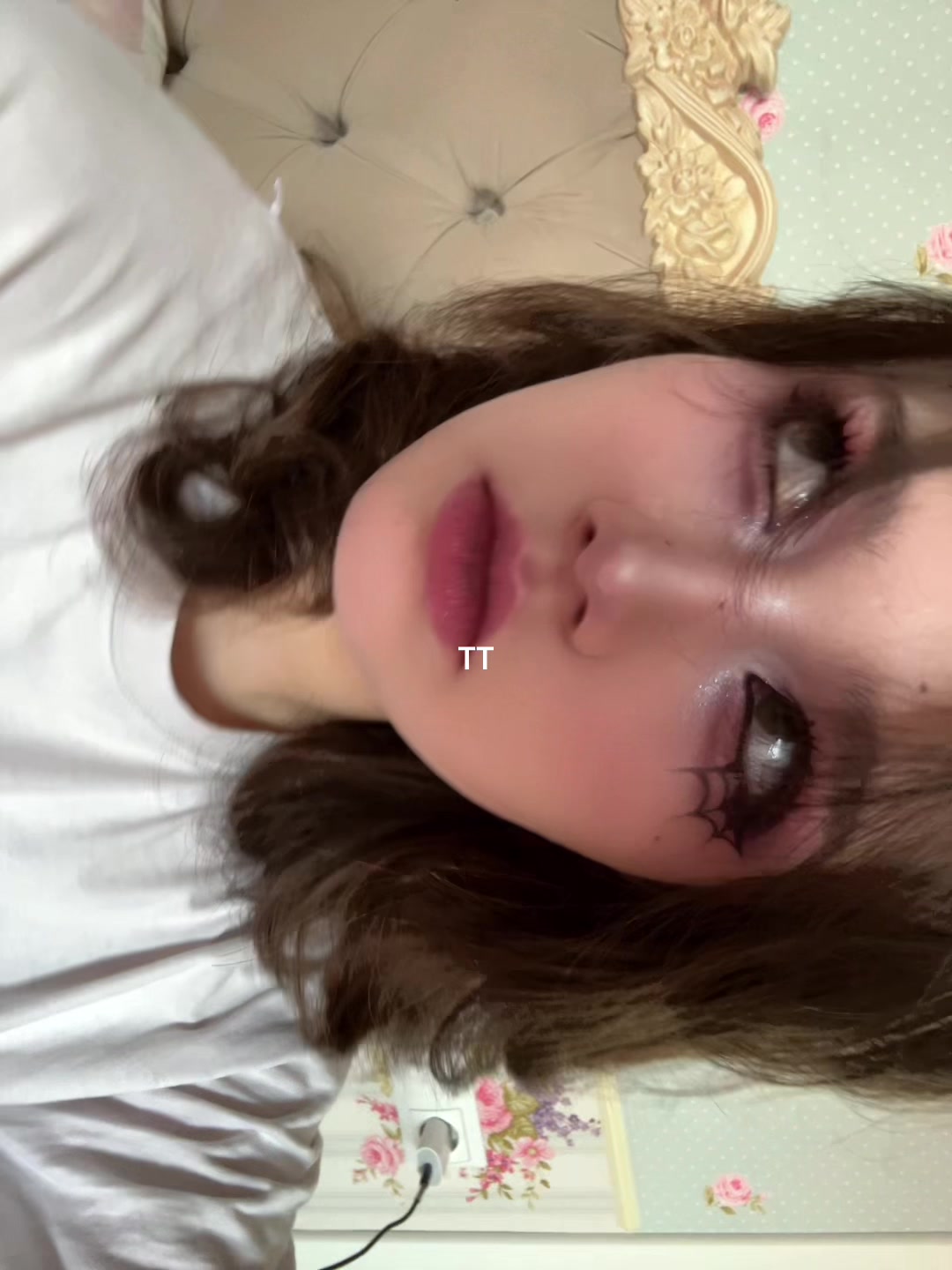 @ヤミ