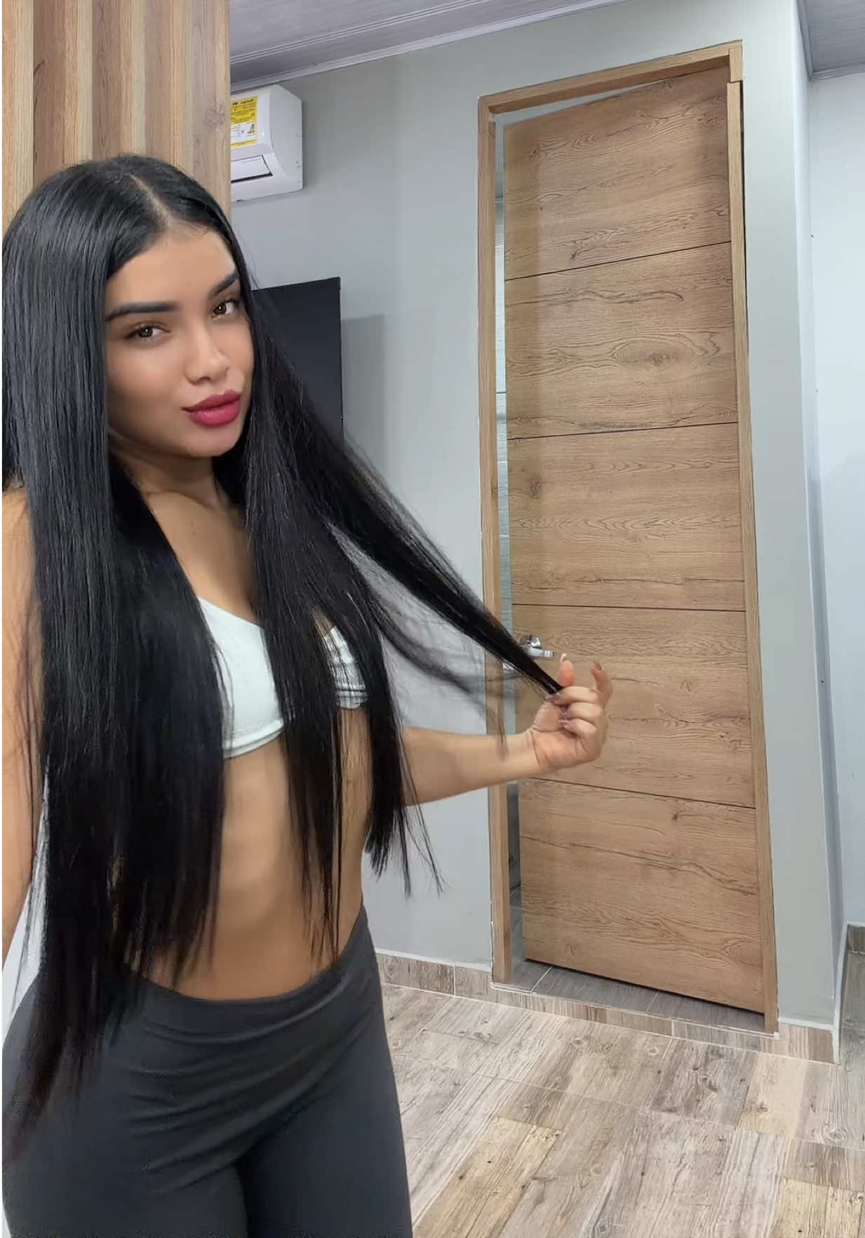 @𝐕𝐚𝐥𝐞𝐧𝐭𝐢𝐧𝐚-👸🏻
