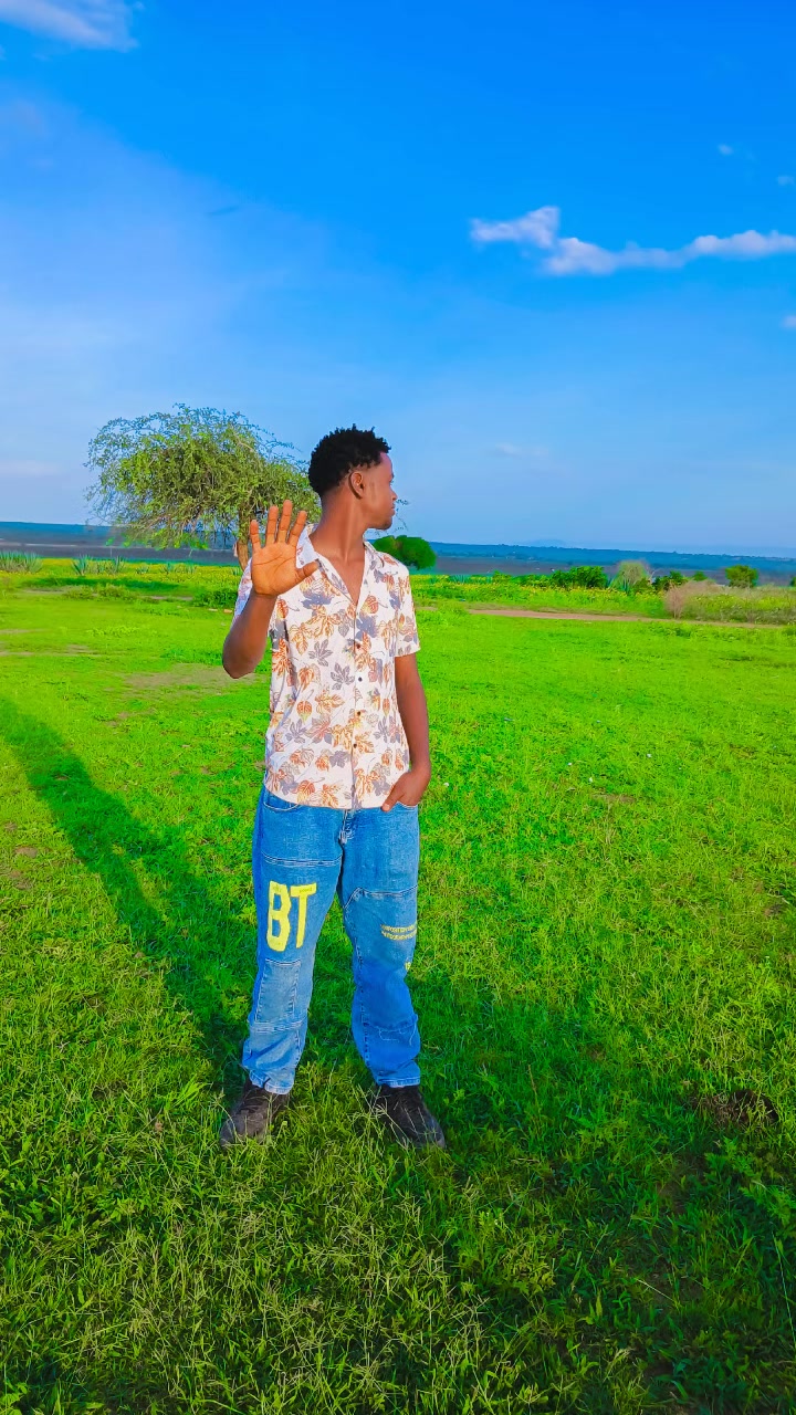 @Oli BOY&sup2;nd