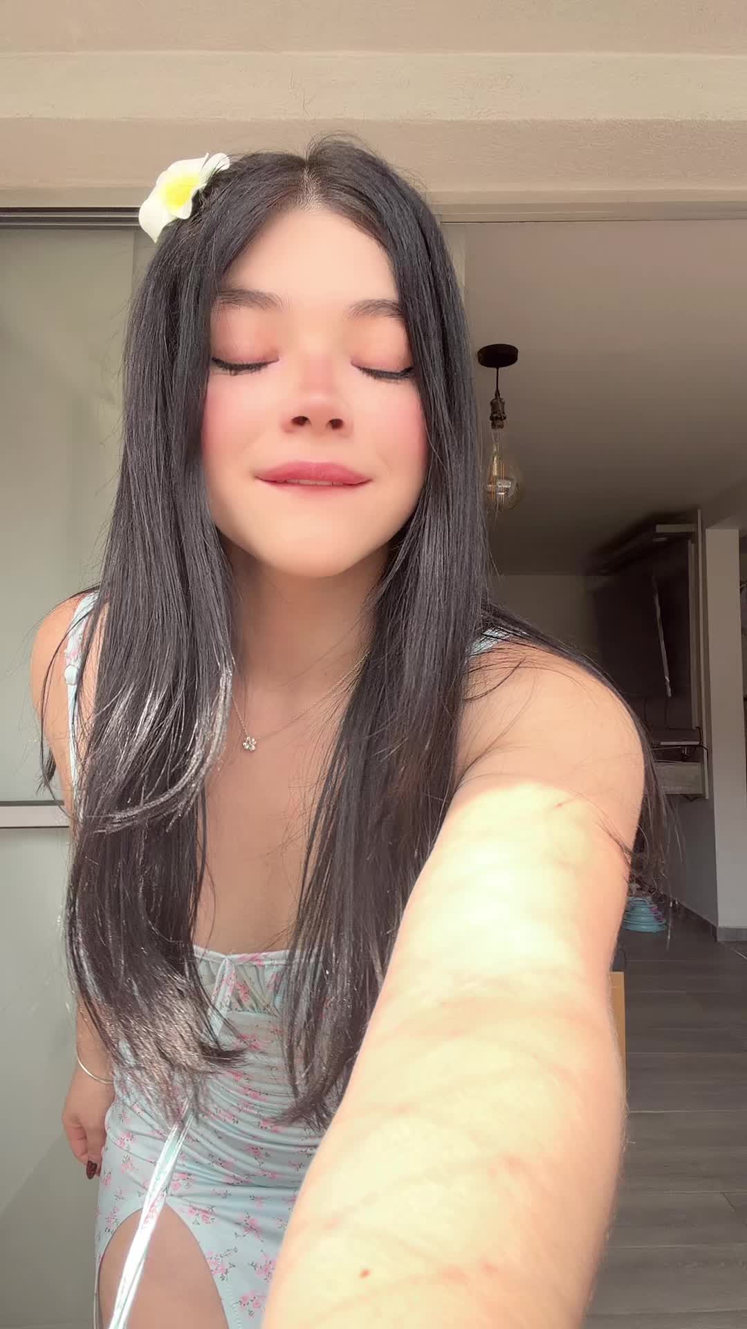@Lora 🦜
